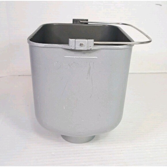 White Westinghouse Bread Maker Pan & Paddle Kneading Replacement Model WWTR444 - Picture 4 of 6